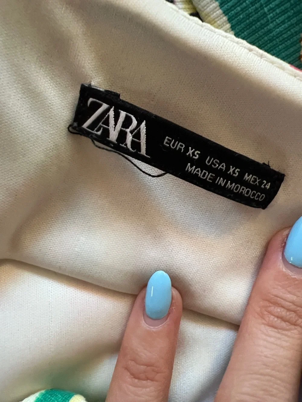 ZARA Bright Floral Vacation Romper/Dress - Picture 6 of 6